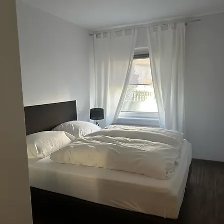 Apartman Marin Am Hafen 1 - Fewo, Direkt Am Meer! Zentral Aber Ruhig